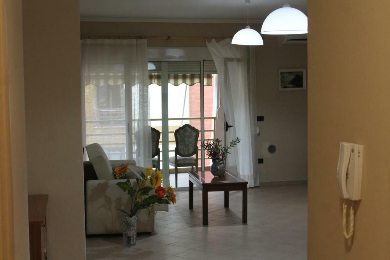 B&B Tirana Smile Exterior foto